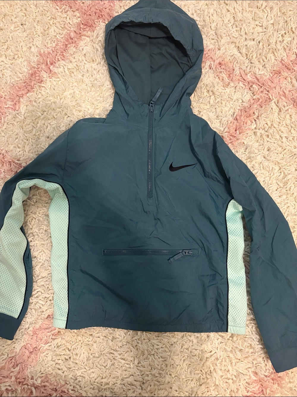 NIKE RAIN JACKET